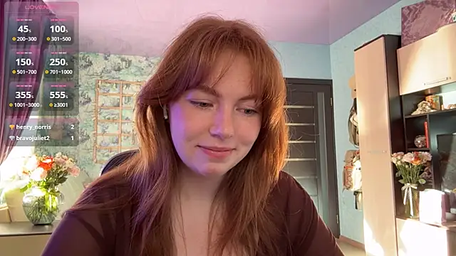 Snapshot of FairyFl0ra chatting on April 14, 2026, 1:10 am FairyFl0ra online show from April 14, 2026, 1:10 am