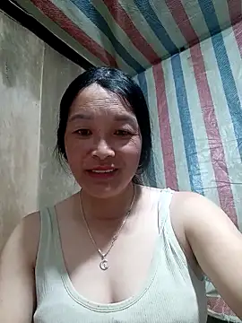 vanlucky2 online show from April 9, 2026, 12:22 pm