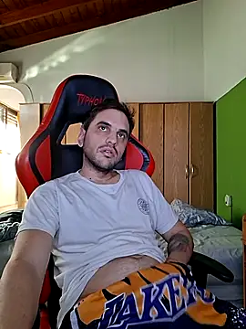 Gonza42OArg online show from April 12, 2026, 7:50 pm