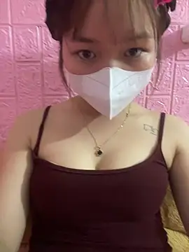 Snapshot of Cherry_Cherry09 chatting on April 9, 2026, 2:13 am Cherry Cherry09 online show from April 9, 2026, 2:13 am