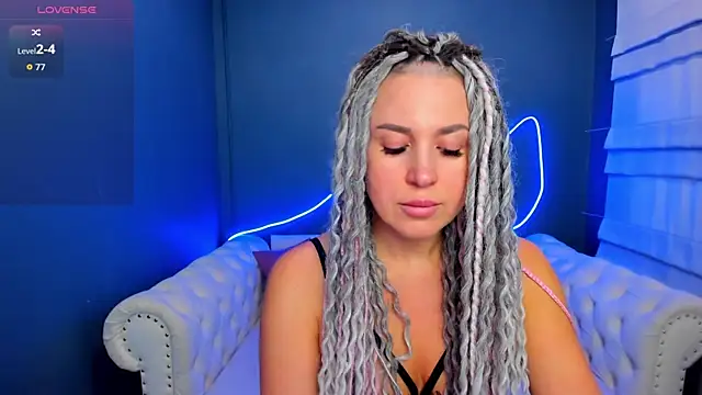 Fire  Dancer online show from April 14, 2026, 1:21 am