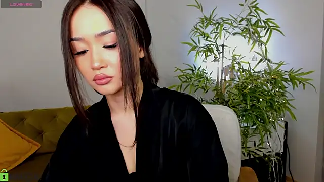 Riddle Lay online show from April 15, 2026, 9:37 am