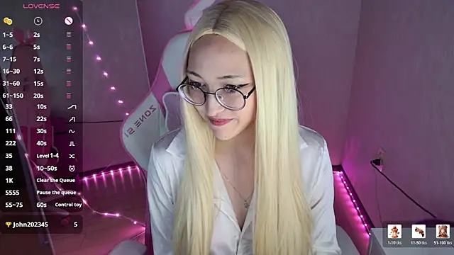 Nona meow online show from April 13, 2026, 8:02 pm