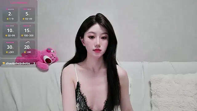 LUNYI-CC online show from May 10, 2026, 11:03 am
