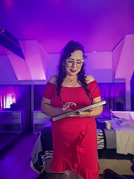 Snapshot of Jenifer_cruz chatting on April 11, 2026, 5:48 am Jenifer cruz online show from April 11, 2026, 5:48 am