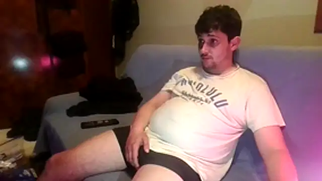 Snapshot of Kiid_Globiiko chatting on April 15, 2026, 4:22 pm Kiid Globiiko online show from April 15, 2026, 4:22 pm