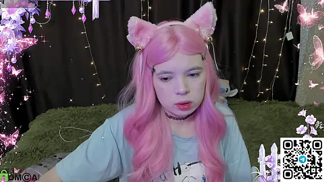 MisaRisaChan online show from April 12, 2026, 6:49 am