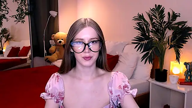 cheeky chick online show from June 11, 2026, 4:26 pm