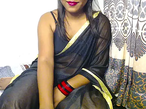 VelvetCoupleLive online show from June 21, 2026, 4:07 am