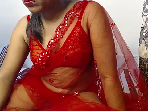 VelvetCoupleLive online show from June 16, 2026, 4:29 pm