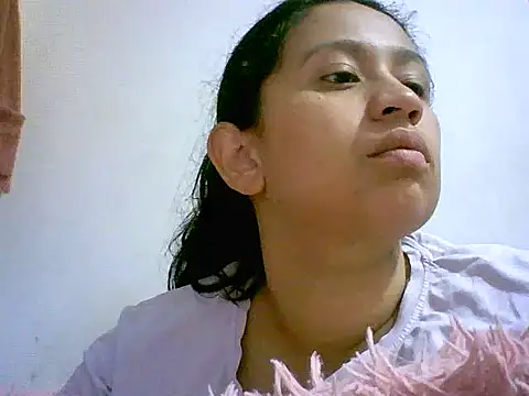 katrina-09 online show from April 29, 2026, 12:31 pm