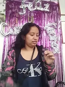 katrina-09 online show from May 28, 2026, 12:44 pm