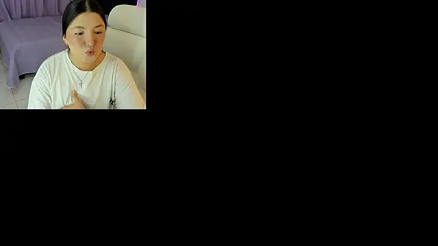 Snapshot of Celestee_21 chatting on July 12, 2026, 9:26 pm Celestee 21 online show from July 12, 2026, 9:26 pm
