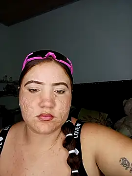 DiosaAfrodita  online show from April 17, 2026, 5:21 am