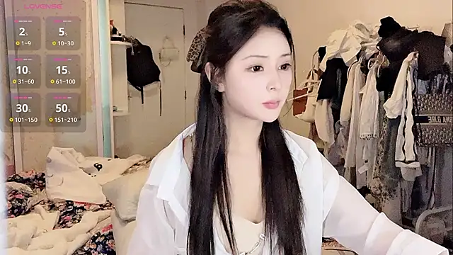 secret-anan online show from May 4, 2026, 10:23 pm