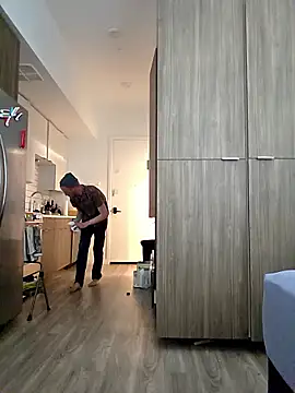 rawanduncut4u online show from April 9, 2026, 10:27 pm