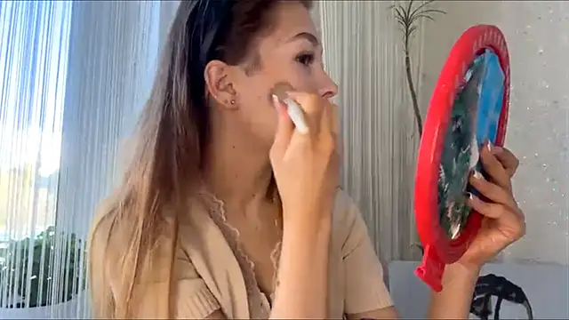 JoliPlatinums online show from April 17, 2026, 6:05 am