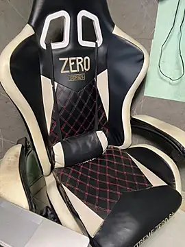 Snapshot of Paulo-jor chatting on April 16, 2026, 1:50 am Paulo-jor online show from April 16, 2026, 1:50 am