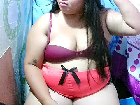 lovebir 26 online show from July 28, 2026, 3:21 pm