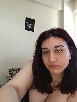 Snapshot of atesli_zumra chatting on April 18, 2026, 11:56 am atesli zumra online show from April 18, 2026, 11:56 am