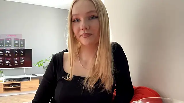 PlasaRima online show from April 15, 2026, 3:45 am