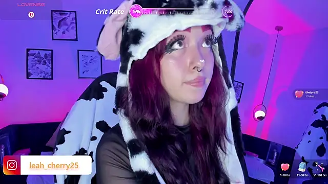 Snapshot of Leah_cherry chatting on May 18, 2026, 4:07 am Leah cherry online show from May 18, 2026, 4:07 am