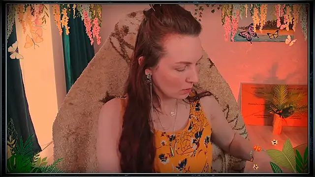 Snapshot of LanaRadiance chatting on July 9, 2026, 12:37 pm LanaRadiance online show from July 9, 2026, 12:37 pm