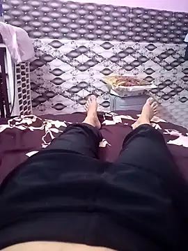 moj-mast online show from April 25, 2026, 7:33 pm