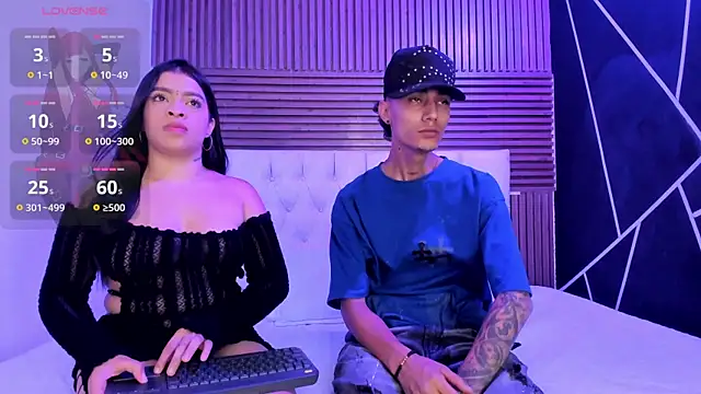 Andrewandlizzy online show from April 10, 2026, 5:14 am