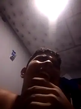Snapshot of Jacobb_hott96 chatting on May 8, 2026, 12:14 am Jacobb hott96 online show from May 8, 2026, 12:14 am