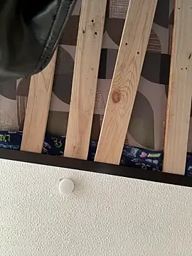 Lucyfer-fire online show from April 10, 2026, 11:28 am