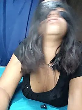 MorriganRosee online show from June 27, 2026, 5:13 am