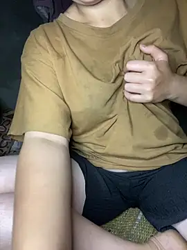 Snapshot of MisuSmile chatting on April 14, 2026, 11:43 pm MisuSmile online show from April 14, 2026, 11:43 pm