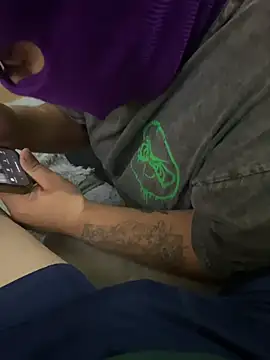 Snapshot of Dirty_deepthroat18 chatting on April 10, 2026, 9:11 pm Dirty deepthroat18 online show from April 10, 2026, 9:11 pm