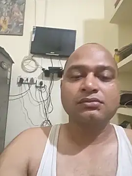 thenudemale online show from June 20, 2026, 7:19 pm