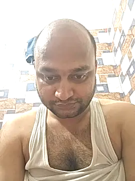 thenudemale online show from May 7, 2026, 5:49 pm