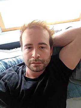 Looney Goon online show from April 10, 2026, 9:44 pm