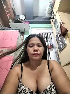 FILIPINAPUSSYPINAY online show from May 29, 2026, 1:39 pm
