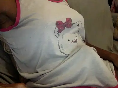 RayanneCampbell-25cm online show from April 29, 2026, 8:26 pm