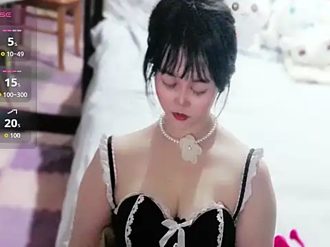 tingting-a online show from April 14, 2026, 12:43 pm