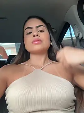 MadisonWilde online show from May 4, 2026, 8:44 pm