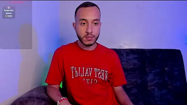 cristianstone2 online show from May 17, 2026, 4:34 am