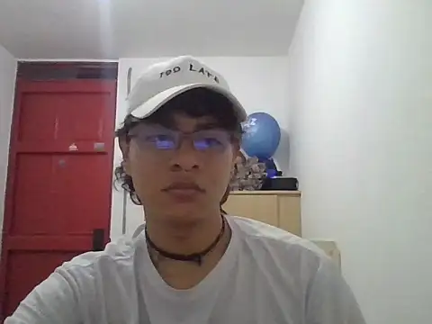 xhecho uzumaki online show from May 9, 2026, 5:11 am