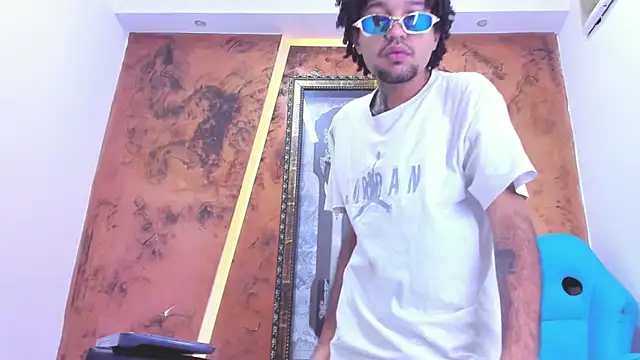 Josh Hot Sex online show from April 15, 2026, 11:49 am