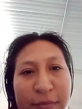 Snapshot of Chatita_2003 chatting on April 24, 2026, 10:23 pm Chatita 2003 online show from April 24, 2026, 10:23 pm