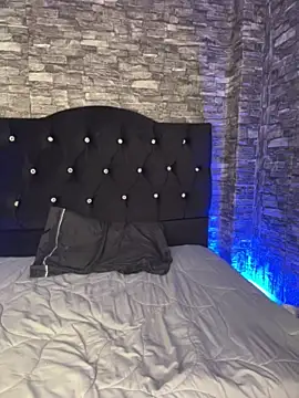 Snapshot of Morena-fire chatting on April 15, 2026, 7:07 pm Morena-fire online show from April 15, 2026, 7:07 pm