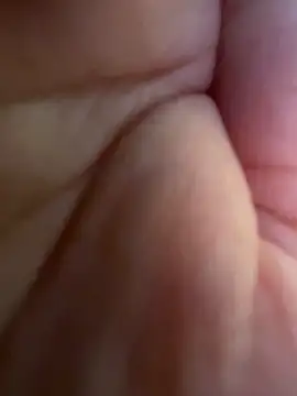 kavyasingh36 online show from April 15, 2026, 7:58 pm