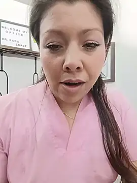 Snapshot of SARA_21- chatting on July 13, 2026, 1:21 pm SARA 21- online show from July 13, 2026, 1:21 pm