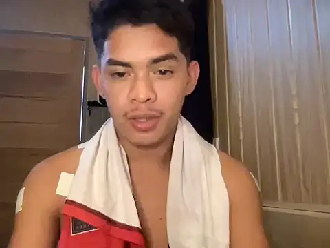 Snapshot of yourhotasian_jhonpol16 chatting on July 7, 2026, 10:46 pm yourhotasian jhonpol16 online show from July 7, 2026, 10:46 pm