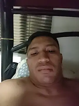 Snapshot of SnoozingThiamine chatting on June 30, 2026, 7:19 am SnoozingThiamine online show from June 30, 2026, 7:19 am